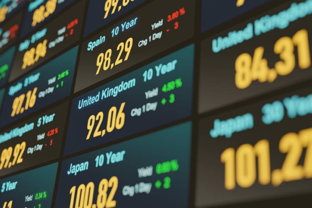 عائد السندات الحكومية البريطانية لأجل 30 عاماً يرتفع إلى أعلى مستوى منذ 1998 عائد السندات الحكومية البريطانية لأجل 30 عاماً يرتفع إلى أعلى مستوى منذ 1998