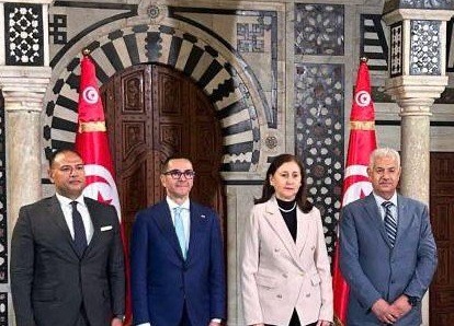 عاجل.. دراسة إنشاء بنك مصري تونسي لتوفير التسهيلات التجارية عاجل.. دراسة إنشاء بنك مصري تونسي لتوفير التسهيلات التجارية