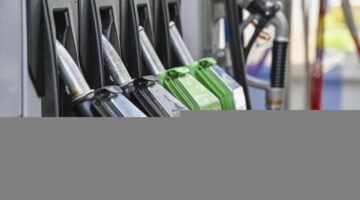 بدء استلام الوثائق المطلوبة لتعويض المتضررين من أزمة “البنزين المزوّر”