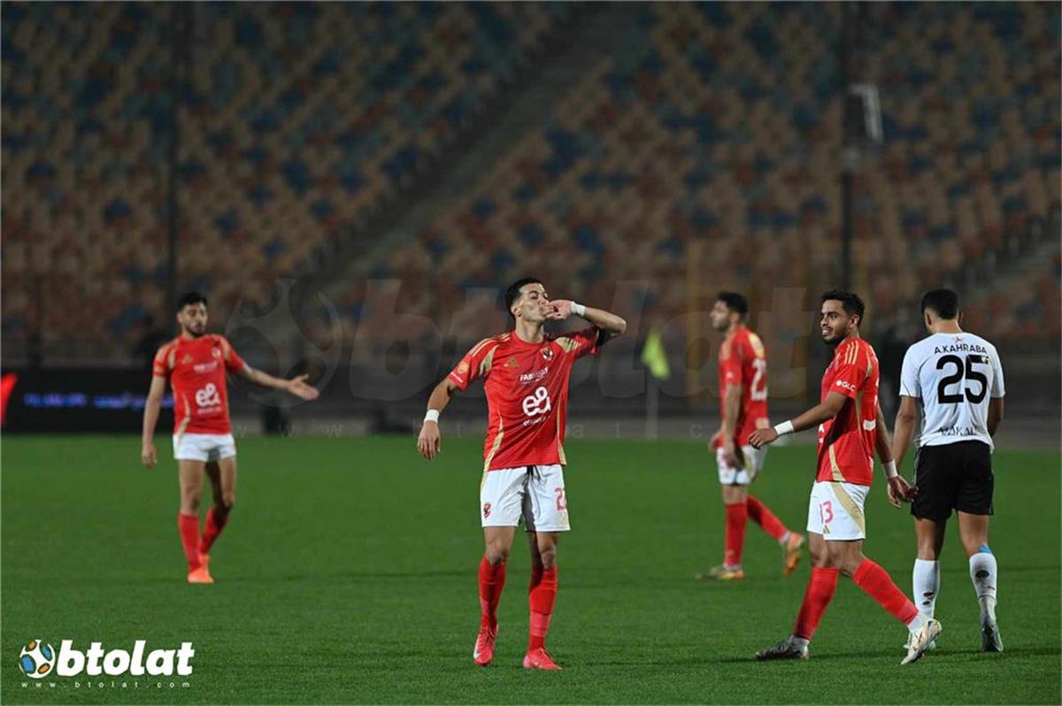 عاجل.. موقف رابطة الأندية من تأجيل مباراتي الأهلي وبيراميدز في الدوري بسبب العاصفة الترابية عاجل.. موقف رابطة الأندية من تأجيل مباراتي الأهلي وبيراميدز في الدوري بسبب العاصفة الترابية