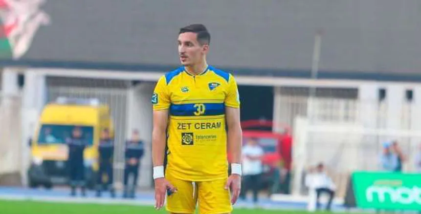 عادل بولبينة يرد على عرض الزمالك بشأن إمكانية ضمه الموسم المقبل عادل بولبينة يرد على عرض الزمالك بشأن إمكانية ضمه الموسم المقبل
