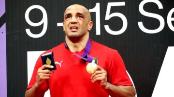 عبد الرحمن عرابي بطل الملاكمة: أهملت رغم 25 عامًا من تمثيل مصر.. وسأرحل عن البلاد