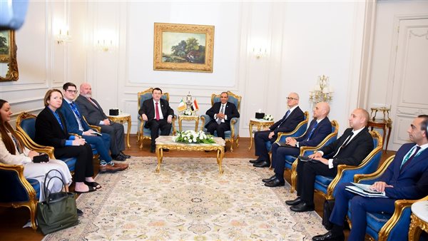 عبد العاطى يستقبل وزير الدولة المعني بالهجرة بوزارة العدل الإيرلندية عبد العاطى يستقبل وزير الدولة المعني بالهجرة بوزارة العدل الإيرلندية