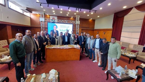 عبد المحسن سلامة: أسعى لمصلحة المهنة والجماعة الصحفية بعيدًا عن الشعارات عبد المحسن سلامة: أسعى لمصلحة المهنة والجماعة الصحفية بعيدًا عن الشعارات