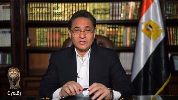 عبدالرحيم علي يعزى الزميل مصطفى حمزة فى وفاة عمته عبدالرحيم علي يعزى الزميل مصطفى حمزة فى وفاة عمته