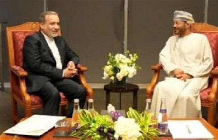 عراقجي يسلم نظيره العماني مواقف إيران لنقلها إلى الطرف الأمريكي عراقجي يسلم نظيره العماني مواقف إيران لنقلها إلى الطرف الأمريكي
