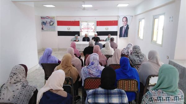 عقد ندوة بعنوان “خطورة زواج الأطفال وآثاره على الأسرة” بشبراخيت عقد ندوة بعنوان “خطورة زواج الأطفال وآثاره على الأسرة” بشبراخيت