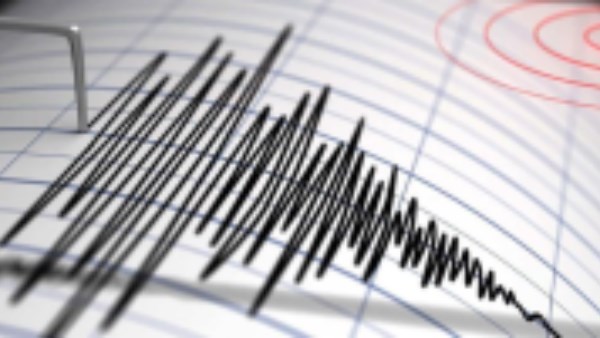 على عمق 13 كم.. زلزال بقوة 3.2 درجة ريختر يضرب الكويت على عمق 13 كم.. زلزال بقوة 3.2 درجة ريختر يضرب الكويت