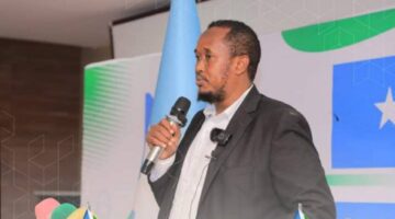 علي أحمد محمد المقدشي: زيارة رئيس الوزراء الصومالي إلى لاسعانود: بداية نهاية مشروع تقسيم الصومال