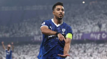رد فعل غريب من سالم الدوسري على تجديد عقده مع الهلال