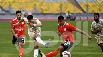 علي معلول وعمر الساعي يقودان تشكيل الأهلي أمام فاركو في كأس عاصمة مصر