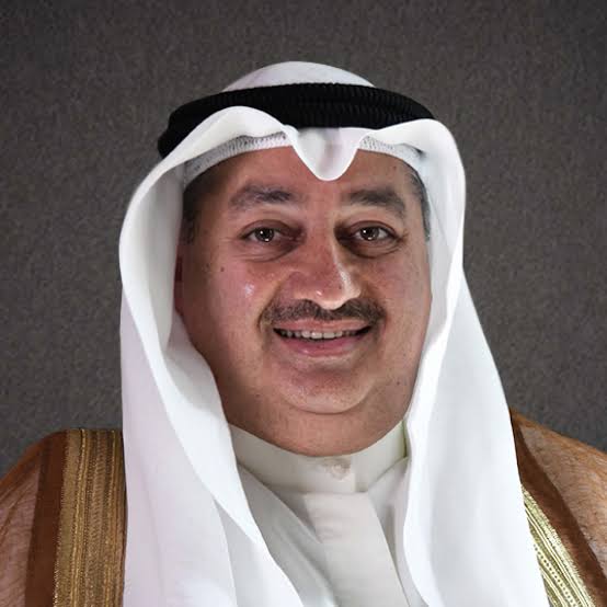 عماد بوخمسين يحصد جائزة الشخصية الاستثمارية والمصرفية العربية من اتحاد المصارف العربية عماد بوخمسين يحصد جائزة الشخصية الاستثمارية والمصرفية العربية من اتحاد المصارف العربية
