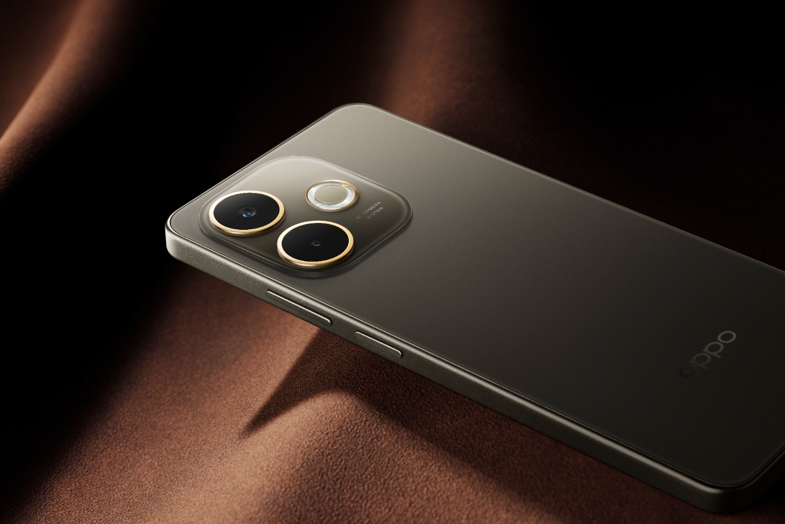 عملاق التحُمل OPPO A5 Pro .. قريبًا في مصر!