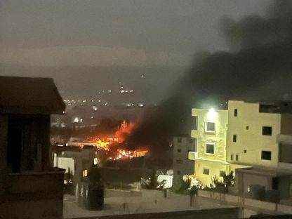 غارة إسرائيلية تستهدف مبنى في بعلبك شرق لبنان غارة إسرائيلية تستهدف مبنى في بعلبك شرق لبنان
