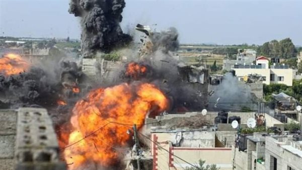غارة جوية للاحتلال على قطاع غزة تسفر عن شهداء ومصابون غارة جوية للاحتلال على قطاع غزة تسفر عن شهداء ومصابون