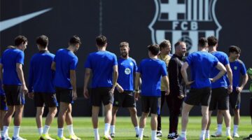غياب بارز.. فليك يعلن قائمة برشلونة لمواجهة دورتموند