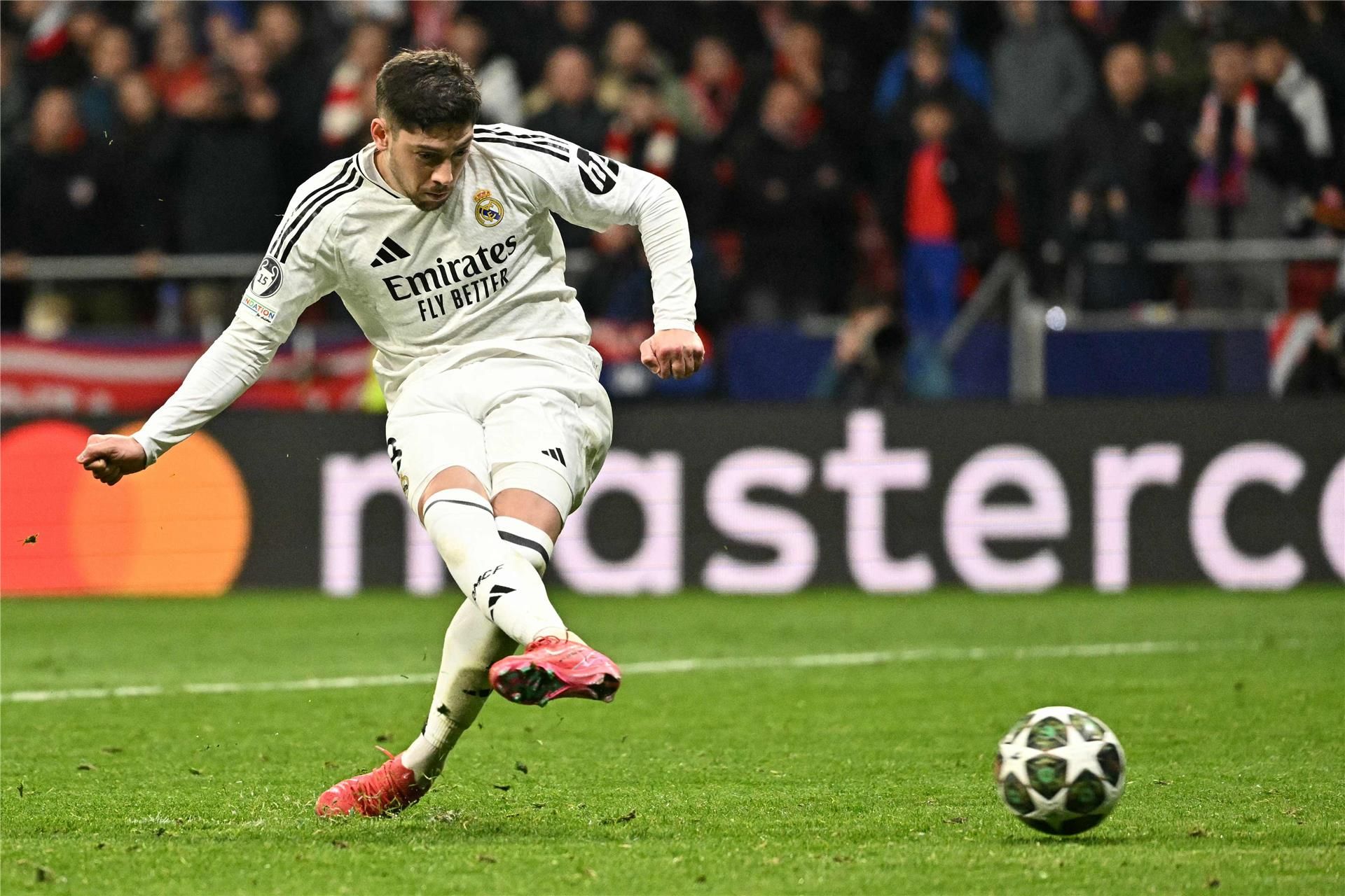 فالفيردي يعتذر لجماهير ريال مدريد فالفيردي يعتذر لجماهير ريال مدريد