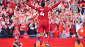 فان دايك: ليفربول أجمل نادٍ في العالم.. واستحقينا الدوري الإنجليزي بجدارة
