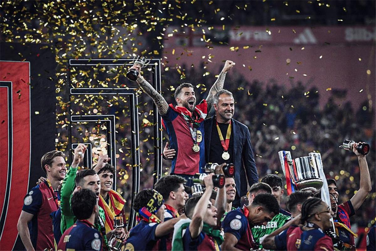 فليك بعد التتويج بكأس ملك إسبانيا أمام ريال مدريد: مسموح للاعبي برشلونة بشيء واحد فقط فليك بعد التتويج بكأس ملك إسبانيا أمام ريال مدريد: مسموح للاعبي برشلونة بشيء واحد فقط