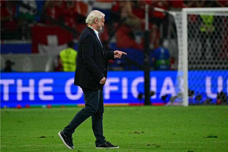 فولر يمدد تعاقده مع منتخب ألمانيا فولر يمدد تعاقده مع منتخب ألمانيا