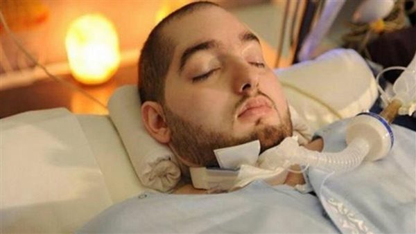 في عيد ميلاده الـ36 وغيبوبة لعقدين.. القصة الكاملة للأمير النائم بالسعودية في عيد ميلاده الـ36 وغيبوبة لعقدين.. القصة الكاملة للأمير النائم بالسعودية