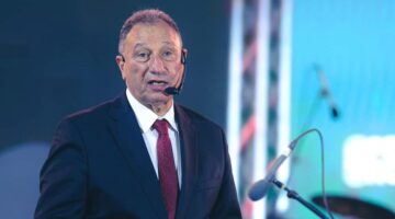 فيديو: طلبات ريفيرو من الخطيب وأسرار دارى