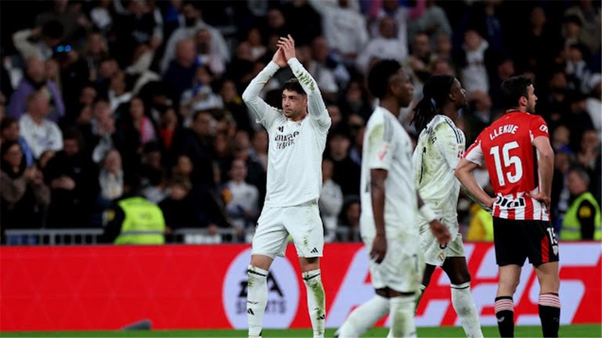 فيديو | فالفيردي يعيد الحياة إلى سباق الليجا ويقود ريال مدريد لفوز قاتل على أتلتيك بلباو فيديو | فالفيردي يعيد الحياة إلى سباق الليجا ويقود ريال مدريد لفوز قاتل على أتلتيك بلباو