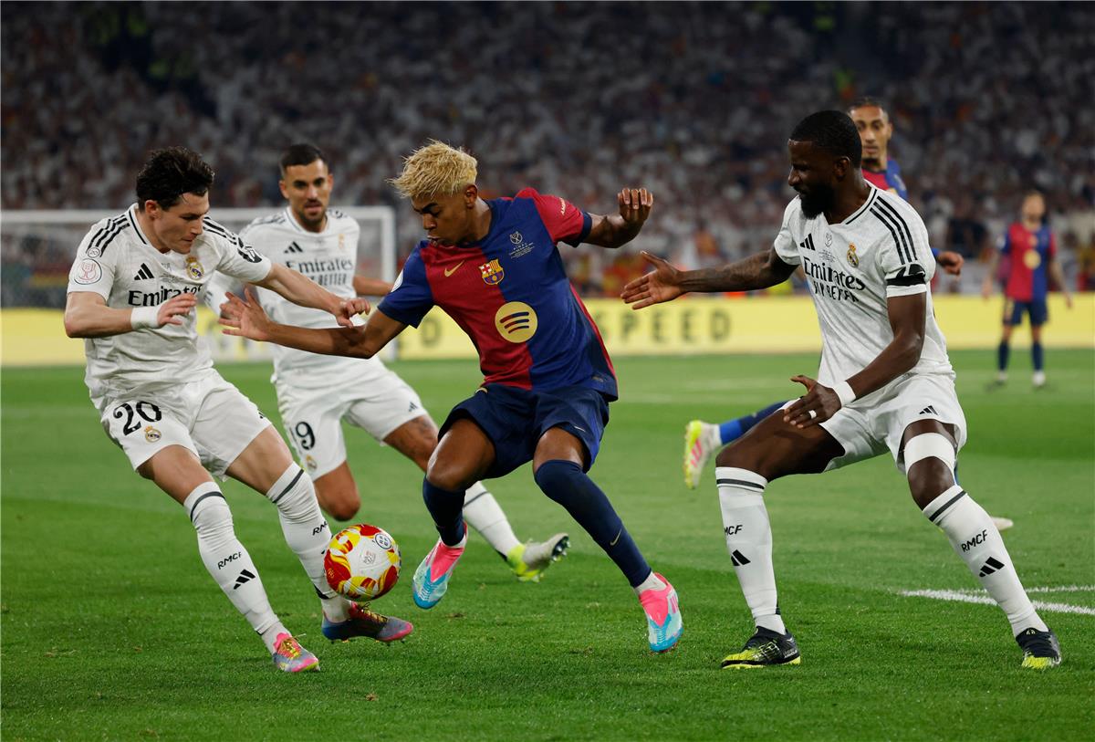فيديو | في مباراة ماراثونية.. برشلونة يتوج بـ كأس ملك إسبانيا بريمونتادا قاتلة أمام ريال مدريد فيديو | في مباراة ماراثونية.. برشلونة يتوج بـ كأس ملك إسبانيا بريمونتادا قاتلة أمام ريال مدريد