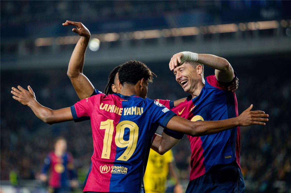 فيديو | لامين يامال يسجل هدف برشلونة الرابع أمام بوروسيا دورتموند فيديو | لامين يامال يسجل هدف برشلونة الرابع أمام بوروسيا دورتموند
