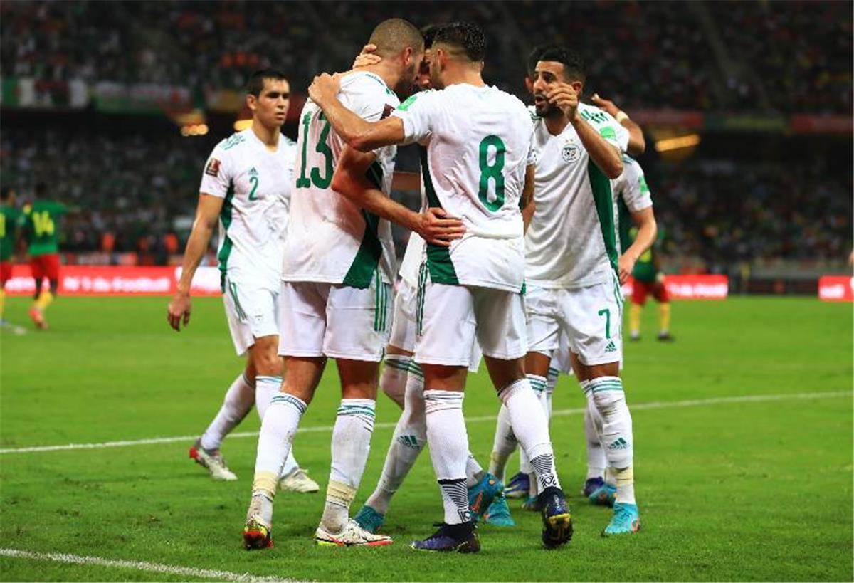 فيفا يدعو منتخب الجزائر للمشاركة في كأس العرب 2025 فيفا يدعو منتخب الجزائر للمشاركة في كأس العرب 2025