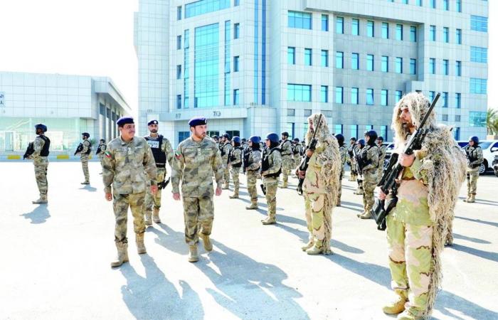 قائد شرطة أبوظبي يطّلع على الجهود التطويرية بقطاع المهام الخاصة قائد شرطة أبوظبي يطّلع على الجهود التطويرية بقطاع المهام الخاصة