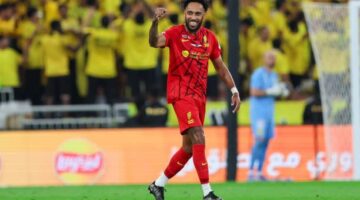 قاهر الكبار.. أوباميانج سلاح فتاك يهدد النصر