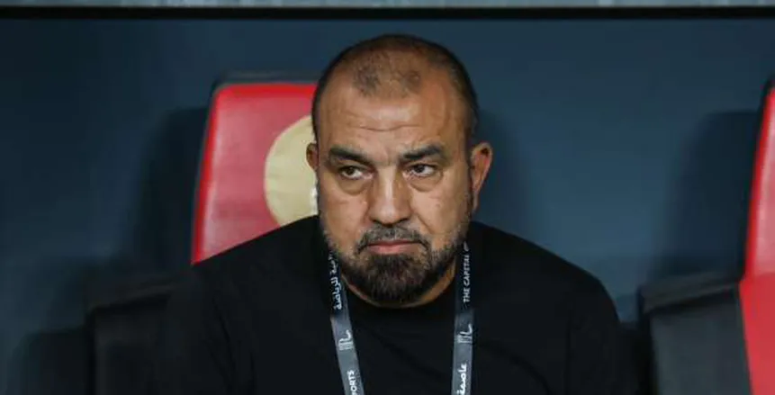 قرار عاجل من محمد رمضان بشأن تجديد عقود لاعبي الأهلي.. «لأول مرة» قرار عاجل من محمد رمضان بشأن تجديد عقود لاعبي الأهلي.. «لأول مرة»