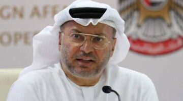 قرقاش: الاتهامات الملفقة للجيش السوداني هدفها «الاستعراض الإعلامي»