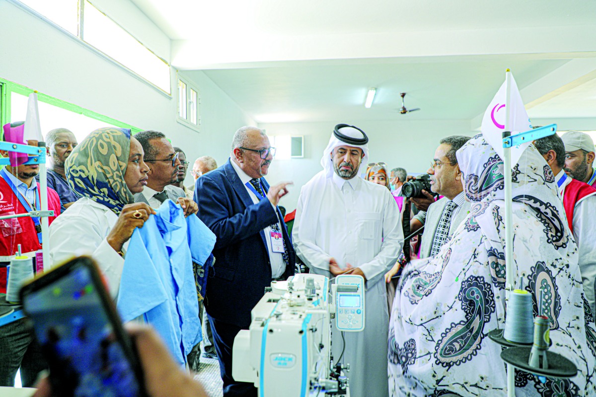 قطر الخيرية تفتتح مشغل خياطة لمعيلات الأسر الموريتانية المحتاجة قطر الخيرية تفتتح مشغل خياطة لمعيلات الأسر الموريتانية المحتاجة