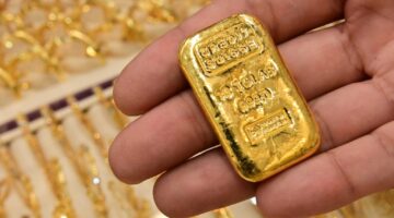 قفزة قوية في سعر الذهب اليوم الجمعة.. عيار 21 يسجل 4570 جنيها