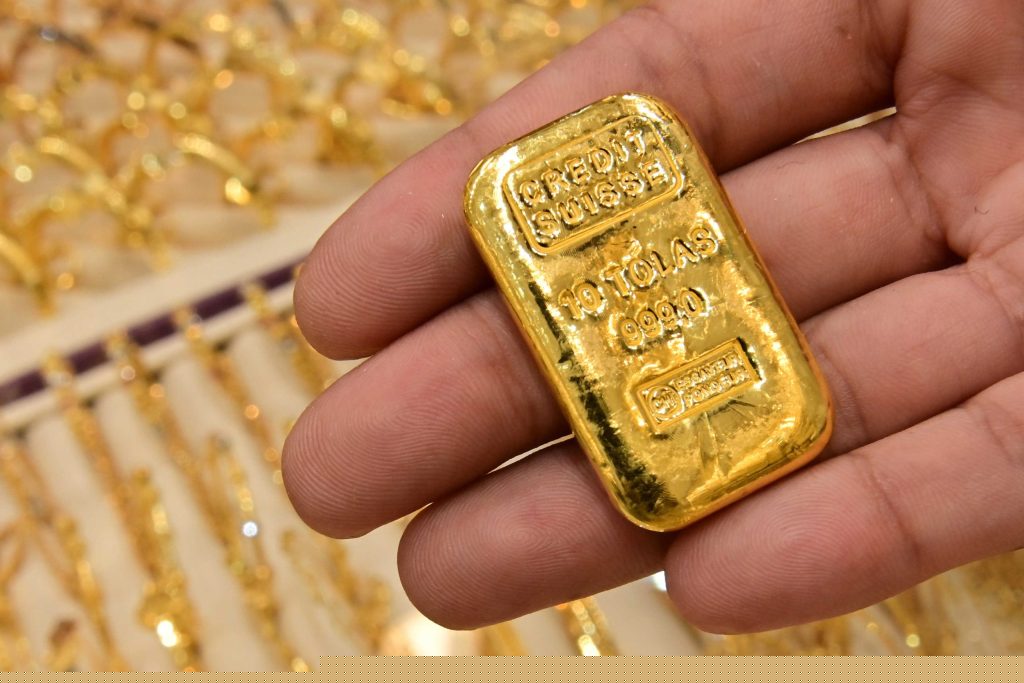 قفزة قوية في سعر الذهب اليوم الجمعة.. عيار 21 يسجل 4570 جنيها قفزة قوية في سعر الذهب اليوم الجمعة.. عيار 21 يسجل 4570 جنيها