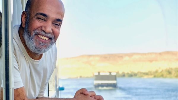 قلبي موجوع يا أبويا.. نجل سليمان عيد يوجّه رسالة مؤثرة بعد وفاته قلبي موجوع يا أبويا.. نجل سليمان عيد يوجّه رسالة مؤثرة بعد وفاته