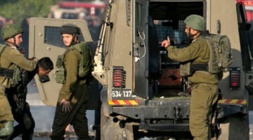 قوات الاحتلال الإسرائيلي تعتقل خمسة فلسطينيين خلال اقتحامها الضفة الغربية
