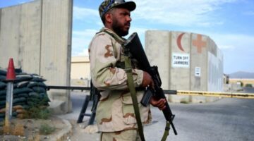 كابول تندّد بـ”عنف” تمارسه سلطات باكستان ضد أفغان تريد عودتهم إلى بلادهم
