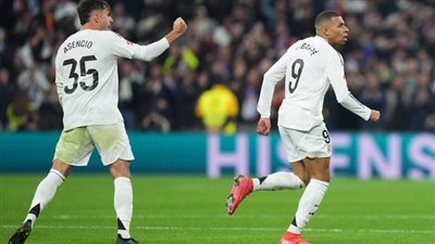 كارلو انشيلوتي يكشف عن قائمة ريال مدريد أمام ألافيس في الدوري الإسباني كارلو انشيلوتي يكشف عن قائمة ريال مدريد أمام ألافيس في الدوري الإسباني
