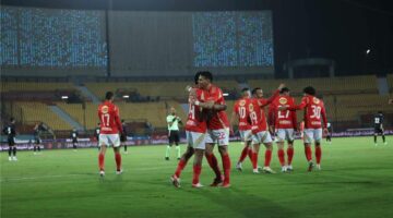 كاف: الأهلي الأكبر في إفريقيا.. ننظم البطولات بشفافية وتطورات جديدة بشأن الفار