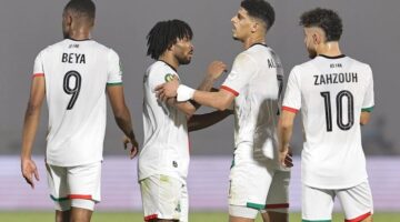 كاف يُعاقب الجيش الملكي بسبب أحداث مباراة بيراميدز