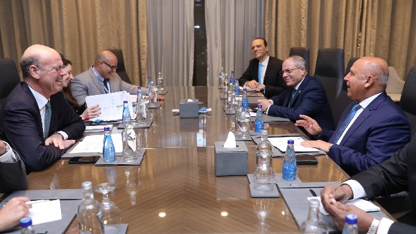 كامل الوزير: مصانع فرنسية جديدة للطاقة والجلود والغذاء قريبًا في مصر كامل الوزير: مصانع فرنسية جديدة للطاقة والجلود والغذاء قريبًا في مصر