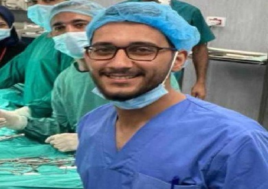 كان يُنقذ الأرواح فاختطف الاحتلال روحه.. نقابة الأطباء بمصر تنعى شهيد غزة د. محمود أبو عمشة كان يُنقذ الأرواح فاختطف الاحتلال روحه.. نقابة الأطباء بمصر تنعى شهيد غزة د. محمود أبو عمشة
