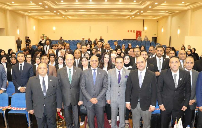 الهيئة الوطنية للانتخابات تنظم ندوة لتوعية شباب العمال وتعزيز مشاركتهم السياسية