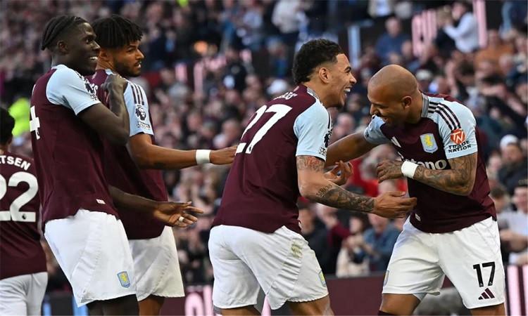 كريستال بالاس يواجه أستون فيلا في نصف نهائي كأس الاتحاد الإنجليزي