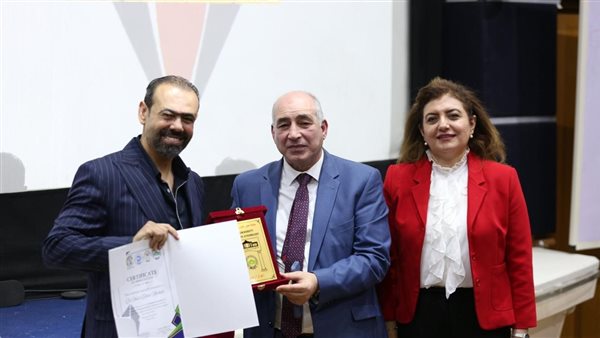 كلية "طب الأسنان" جامعة مصر للعلوم والتكنولوجيا تنظم أول مؤتمر لريادة الأعمال كلية "طب الأسنان" جامعة مصر للعلوم والتكنولوجيا تنظم أول مؤتمر لريادة الأعمال