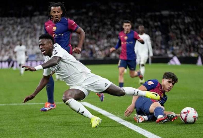 كيفية مشاهدة مباراة نهائي كأس ملك إسبانيا 2024-2025 بين الريال وبرشلونة كيفية مشاهدة مباراة نهائي كأس ملك إسبانيا 2024-2025 بين الريال وبرشلونة