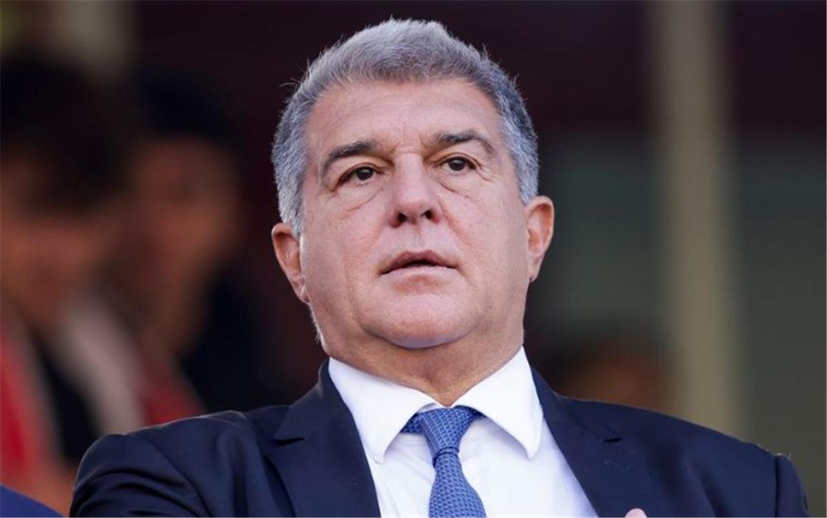 لابورتا يكشف مستقبل فليك مع برشلونة ويؤكد: أحببت التحكيم في نهائي كأس الملك لابورتا يكشف مستقبل فليك مع برشلونة ويؤكد: أحببت التحكيم في نهائي كأس الملك